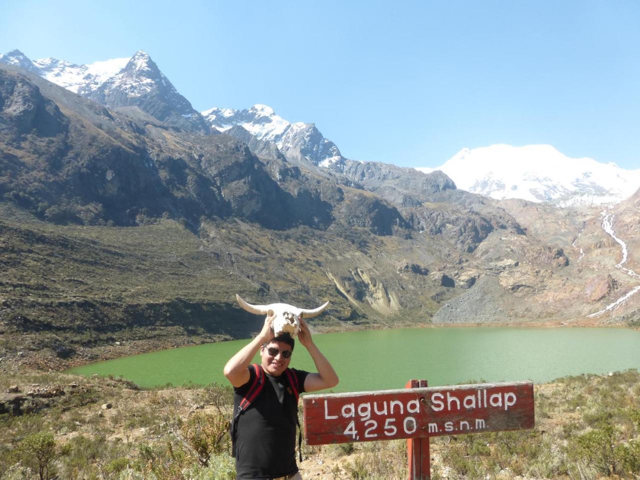 Vacahouse Hostels B&B Huaraz  Exterior photo
